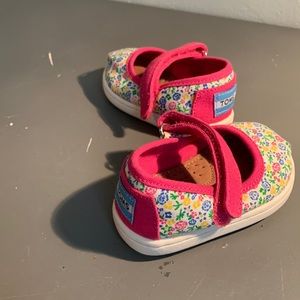 Baby Floral Toms, Size 3T